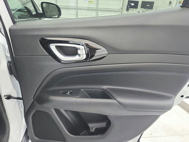 New 2026 Jeep Compass Latitude image 37