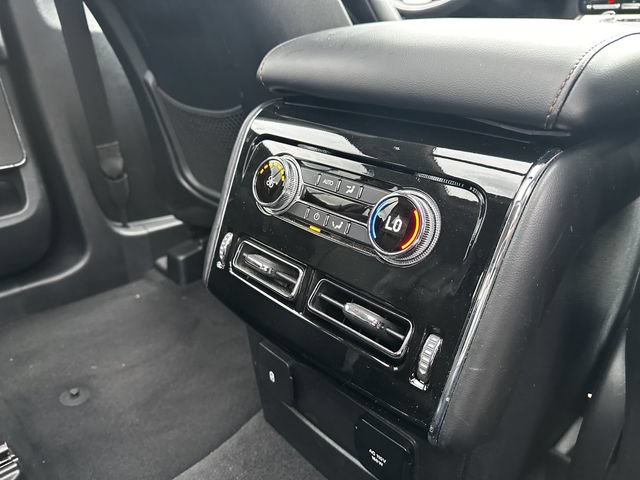 Certified 2023 Lincoln Aviator AWD w/ Premium Package image 40