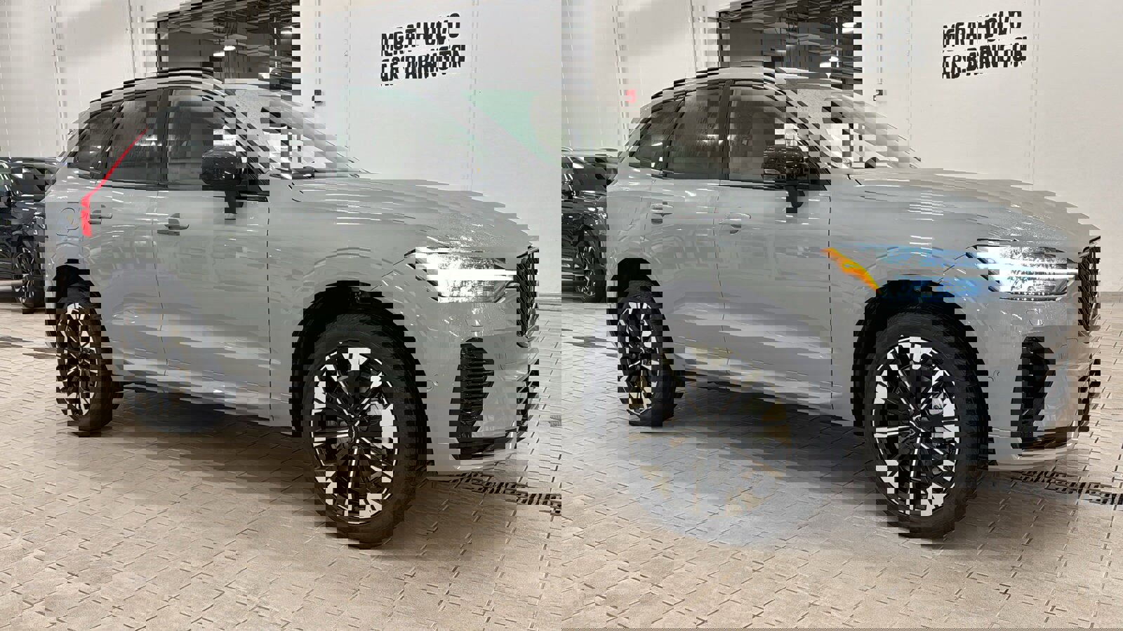 New 2026 Volvo XC60 T8 Plus w/ Protection Package Premier image 3