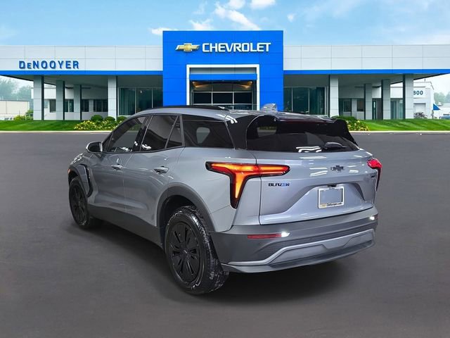 New 2025 Chevrolet Blazer EV LT image 10