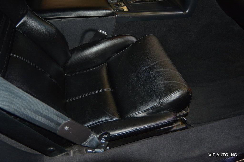 Used 1994 Chevrolet Corvette Coupe image 16