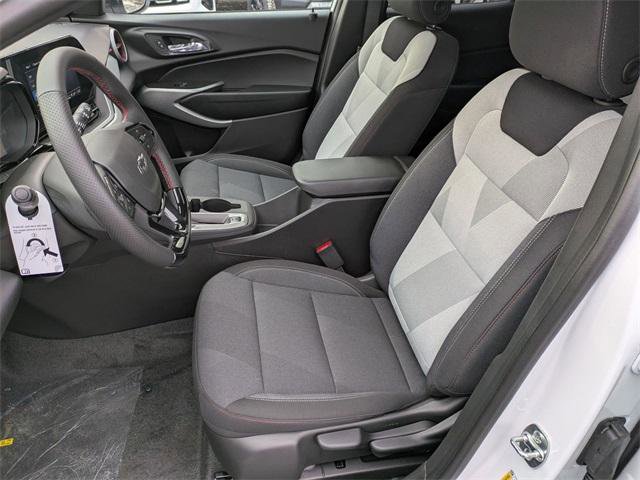 New 2026 Chevrolet Trax RS w/ Sunroof Package image 11