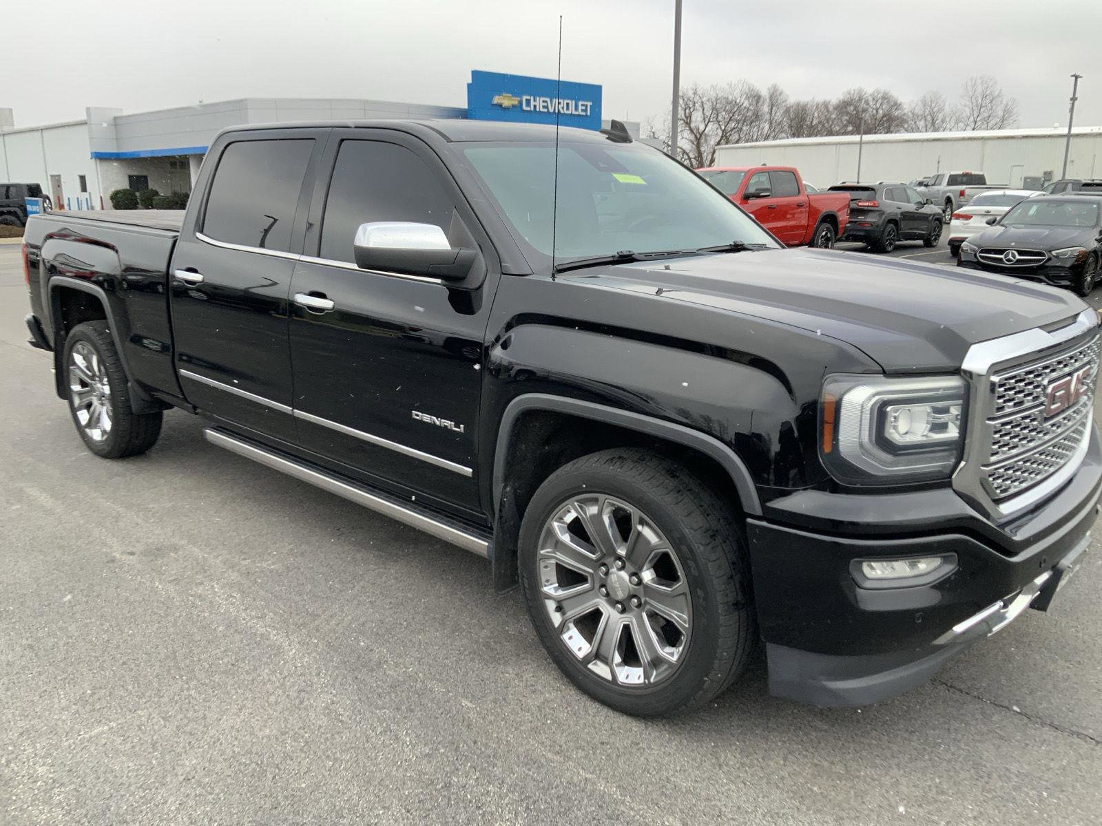 Used 2016 GMC Sierra 1500 Denali image 2