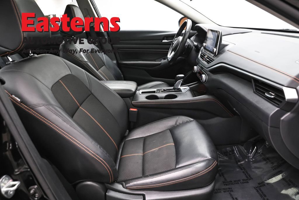 Used 2022 Nissan Altima 2.0 SR FWD image 24
