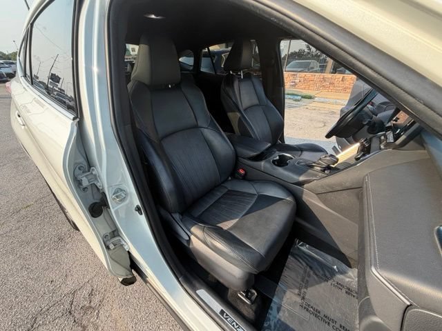 Used 2021 Toyota Venza XLE w/ Carpet Mat Package (TMS) AWD/4WD image 29