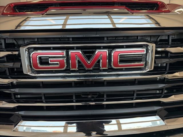 New 2026 GMC Sierra 3500 SLT w/ SLT Premium Package AWD/4WD image 9