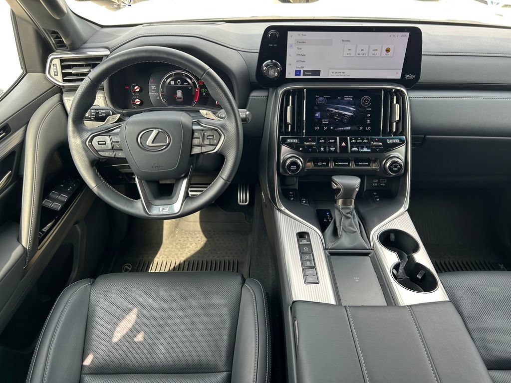 Used 2024 Lexus LX 600 F Sport AWD/4WD image 21