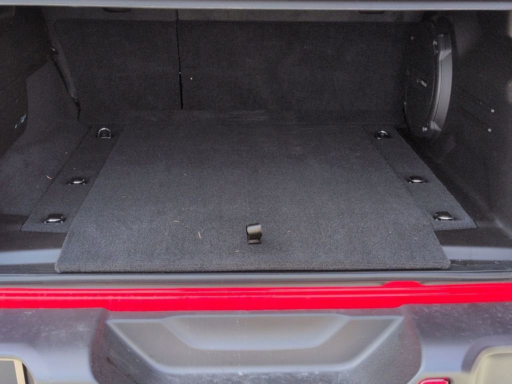 New 2025 Jeep Wrangler Sahara image 32