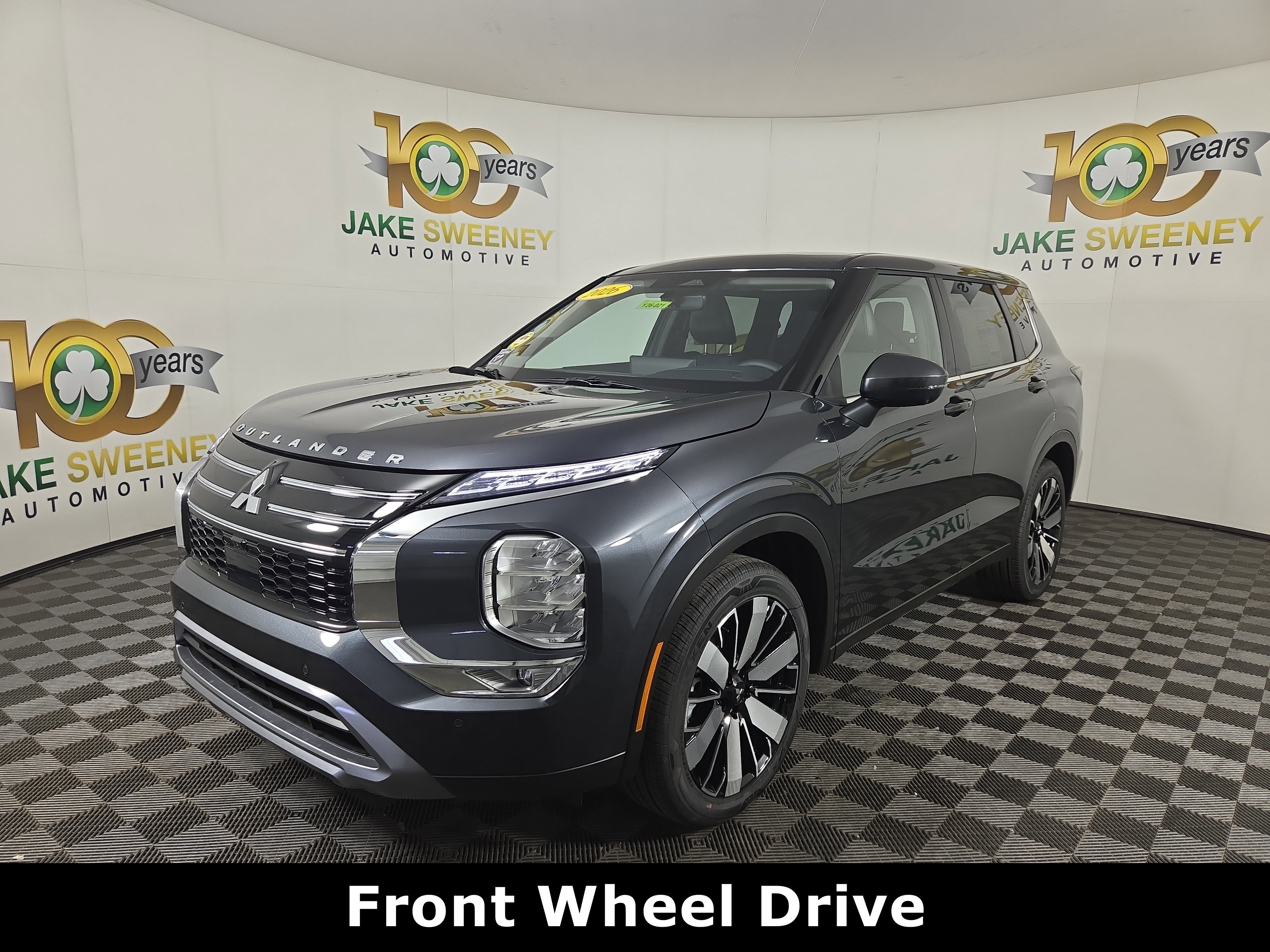 New 2026 Mitsubishi Outlander SE image 3