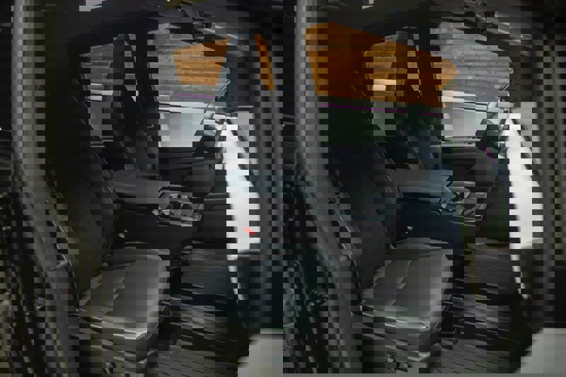 Used 2024 Tesla Cybertruck AWD Crew Cab image 22