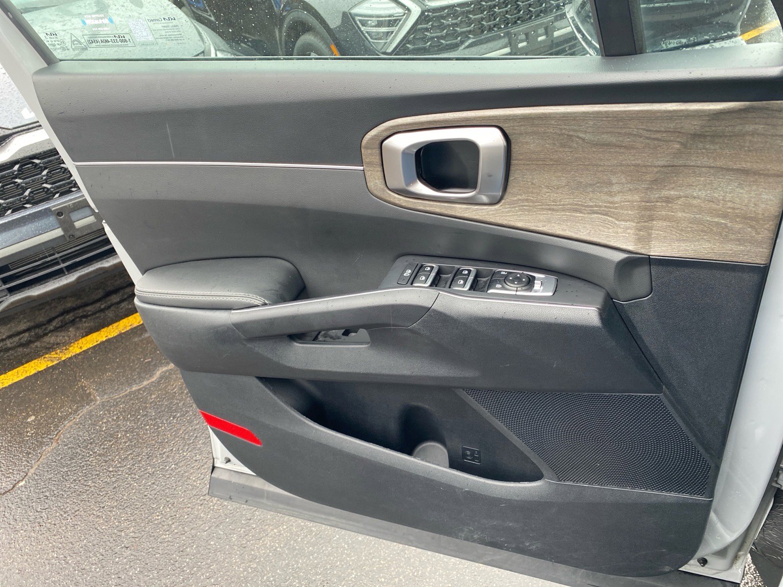 Certified 2023 Kia Sorento S w/ Panoramic Sunroof Package image 25