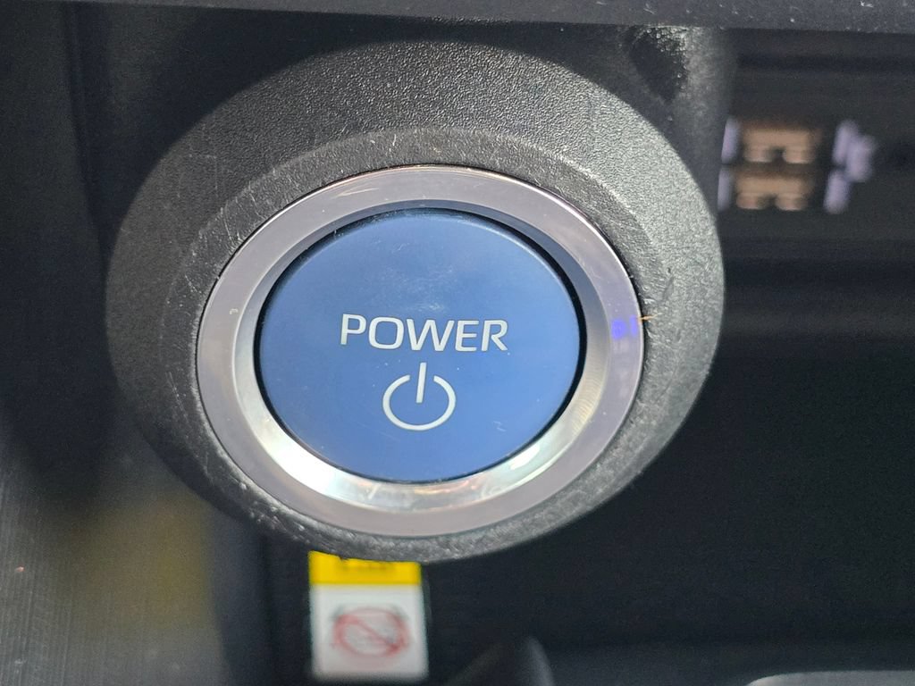 Certified 2021 Toyota Venza XLE w/ Carpet Mat Package (TMS) AWD/4WD image 30