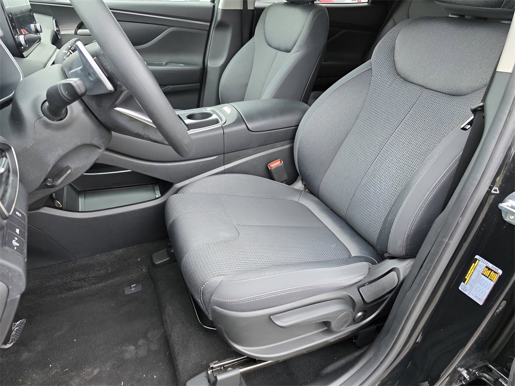 Used 2023 Hyundai Santa Fe SE image 19