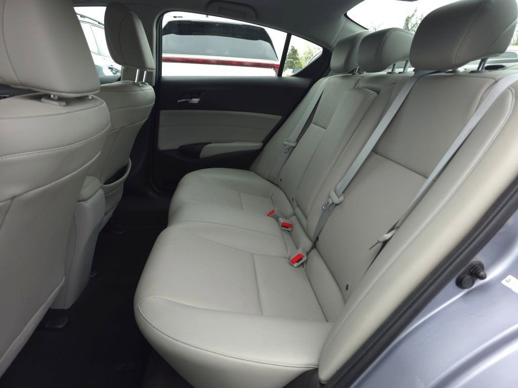 Used 2016 Acura ILX image 29