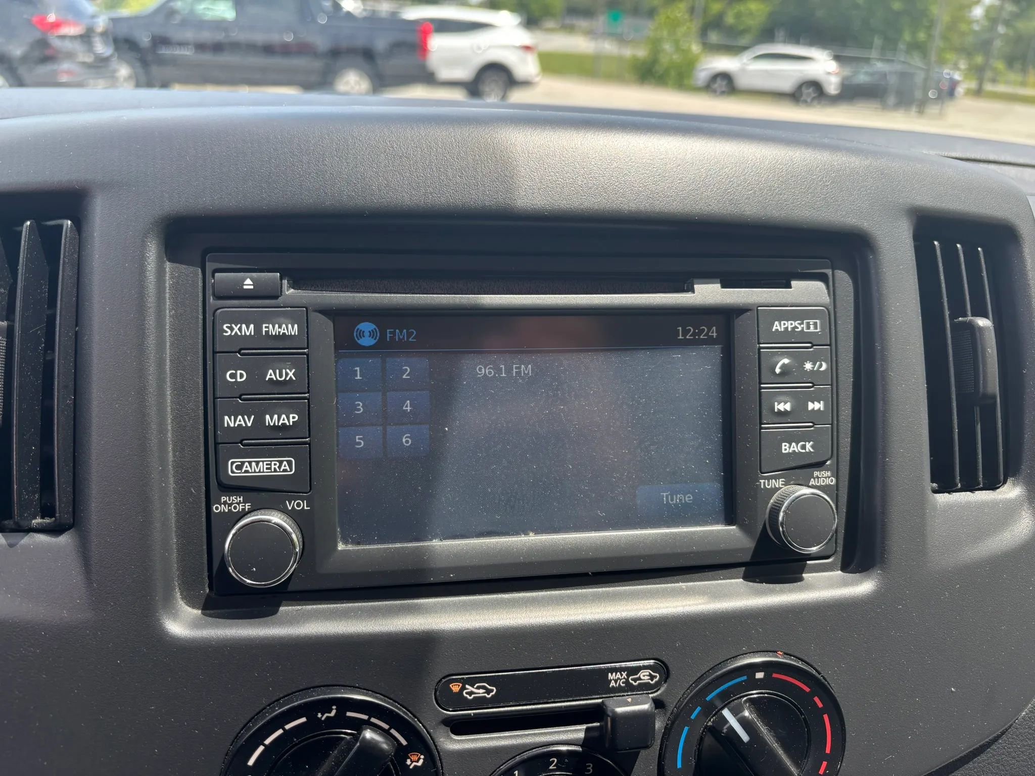 Used 2017 Nissan NV200 SV w/ Technology Package FWD image 16