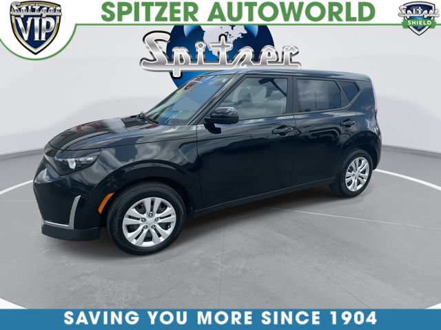 Certified 2025 Kia Soul LX FWD image 4