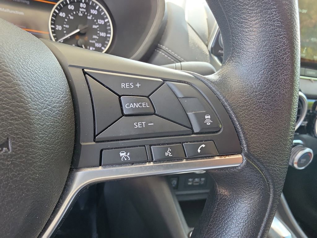 Used 2024 Nissan Sentra SV FWD image 20