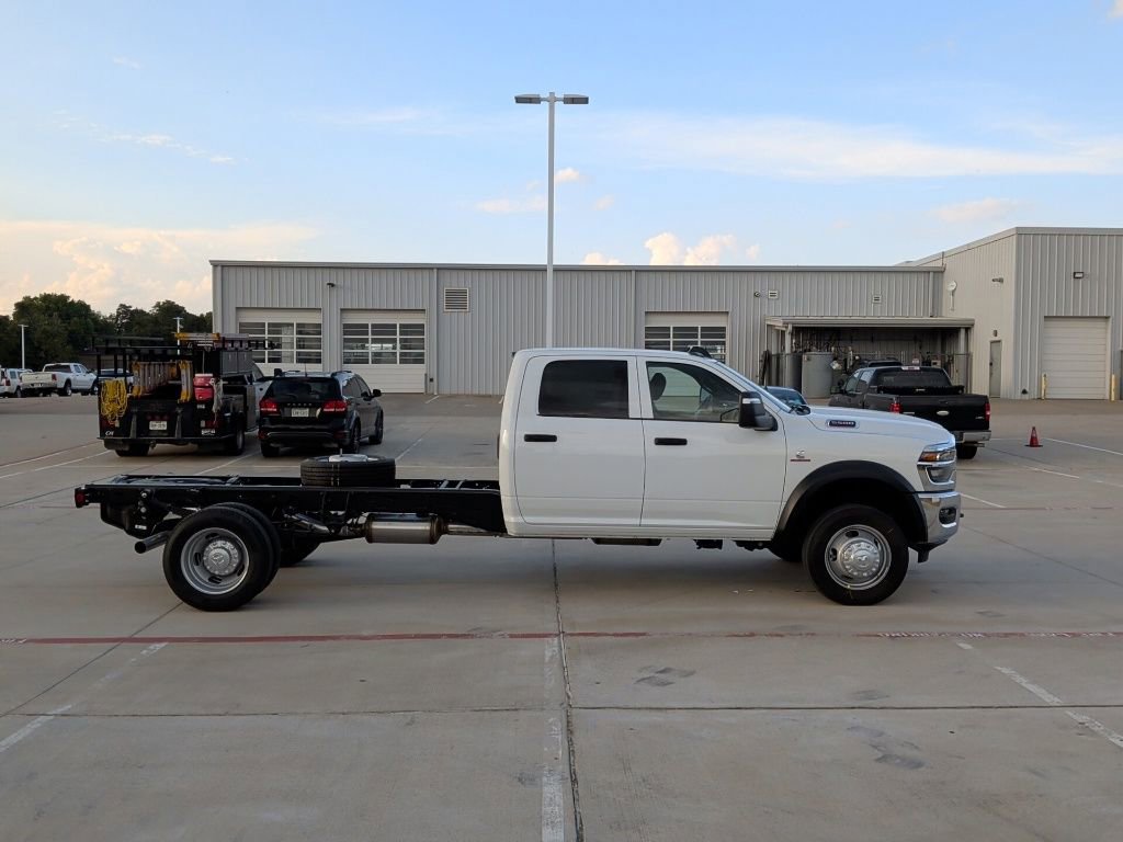 New 2026 RAM 5500 Tradesman image 9