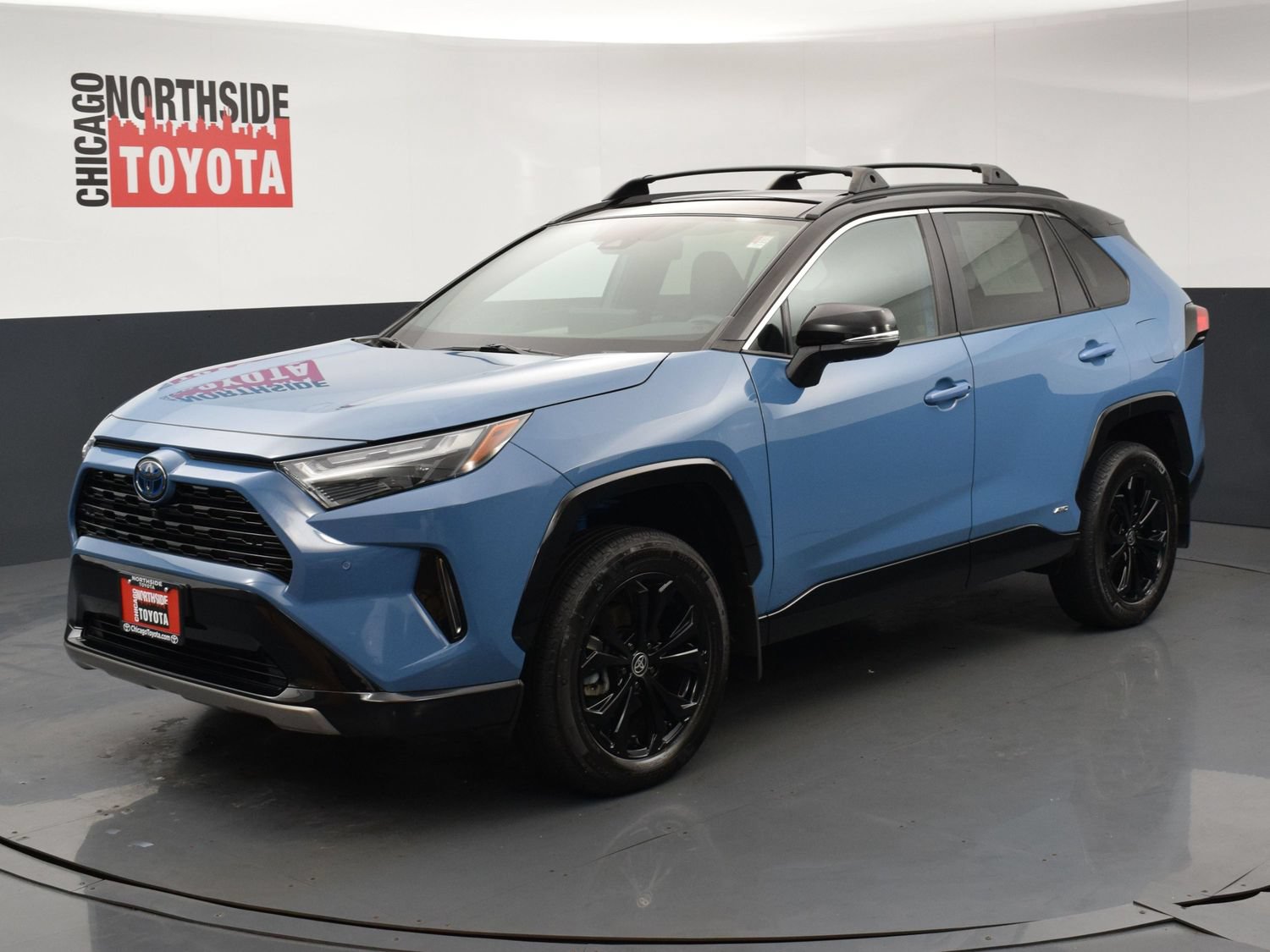 Used 2024 Toyota RAV4 XSE w/ Advanced Technology Package AWD/4WD image 8