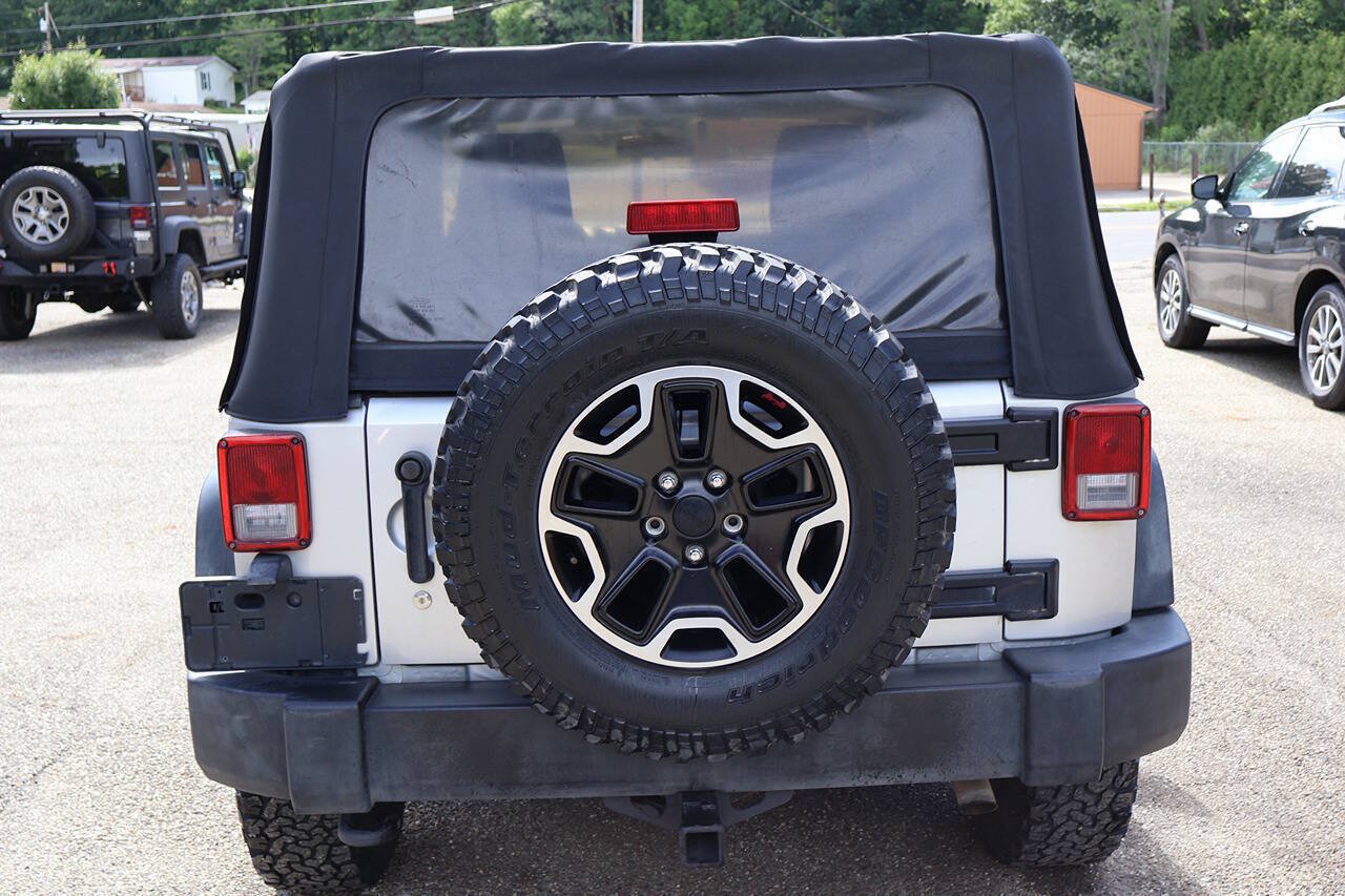 Used 2012 Jeep Wrangler Sport AWD/4WD image 9