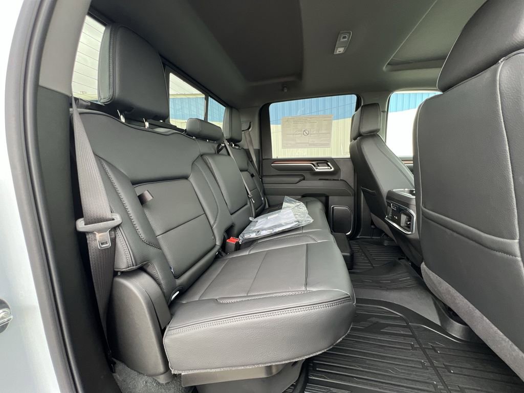 New 2026 GMC Sierra 3500 Denali w/ Denali Reserve Package image 28