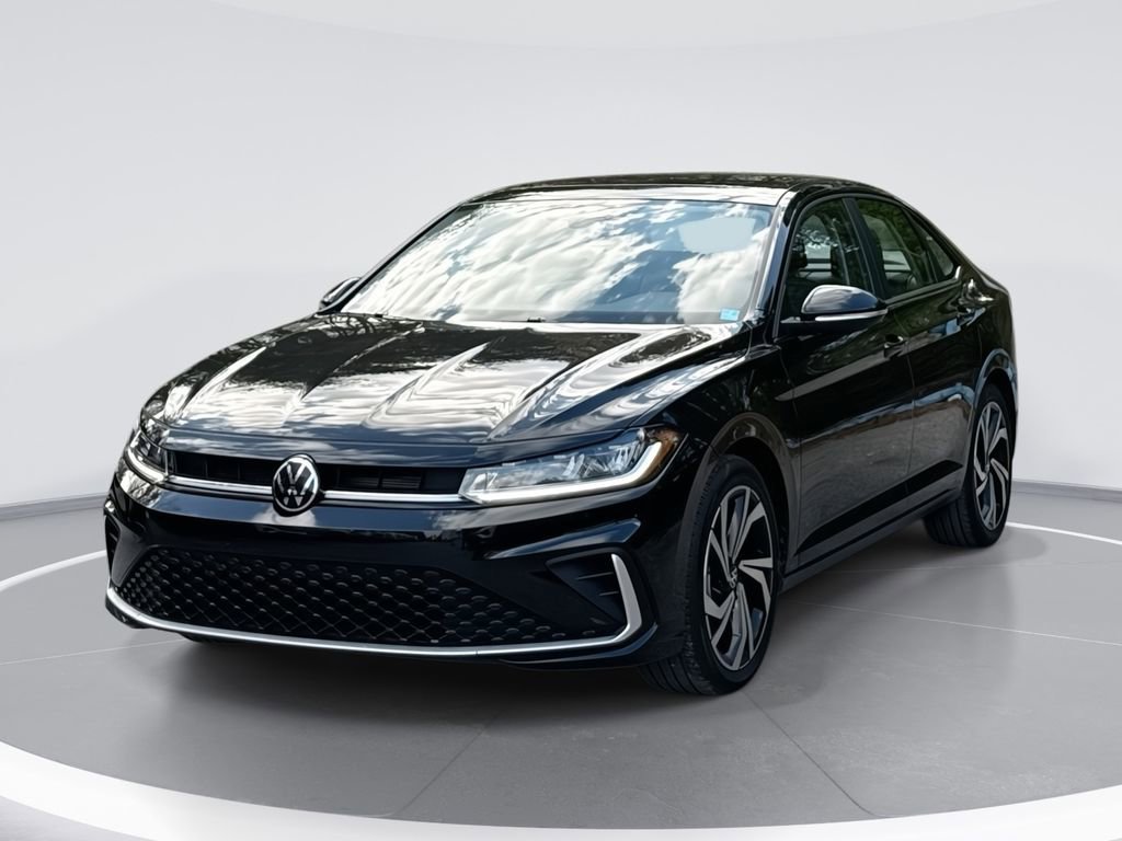 Used 2025 Volkswagen Jetta SEL image 1