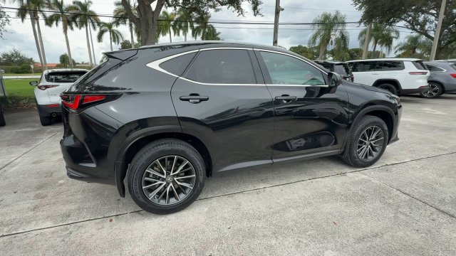 Certified 2022 Lexus NX 250 FWD image 8