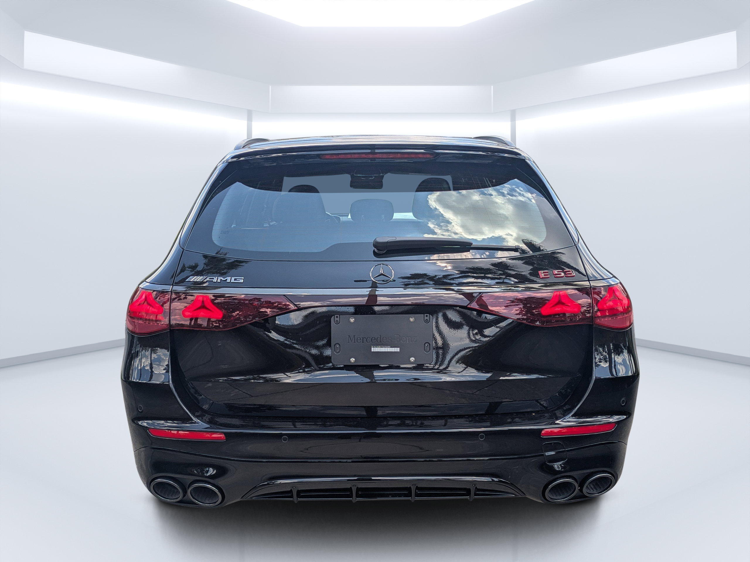 New 2026 Mercedes-Benz E 53 AMG e 4MATIC Wagon image 4