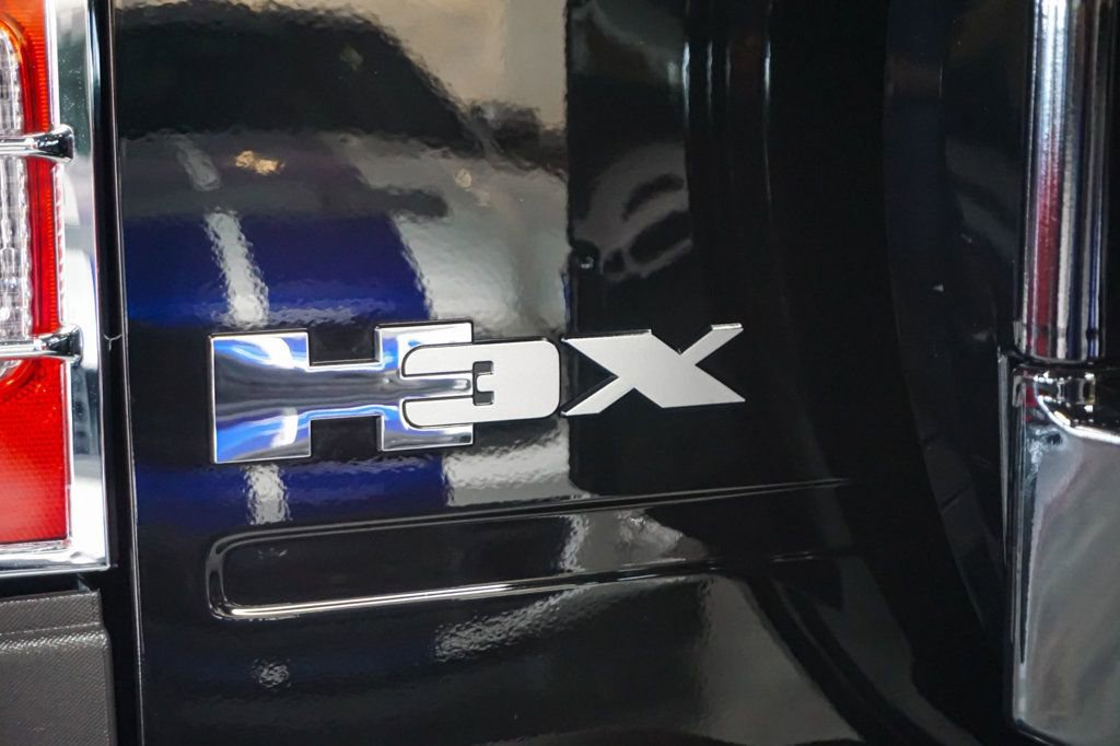 Used 2009 HUMMER H3 Alpha image 48