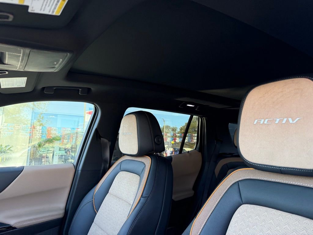 New 2026 Chevrolet Equinox ACTIV w/ Convenience Package III FWD image 40