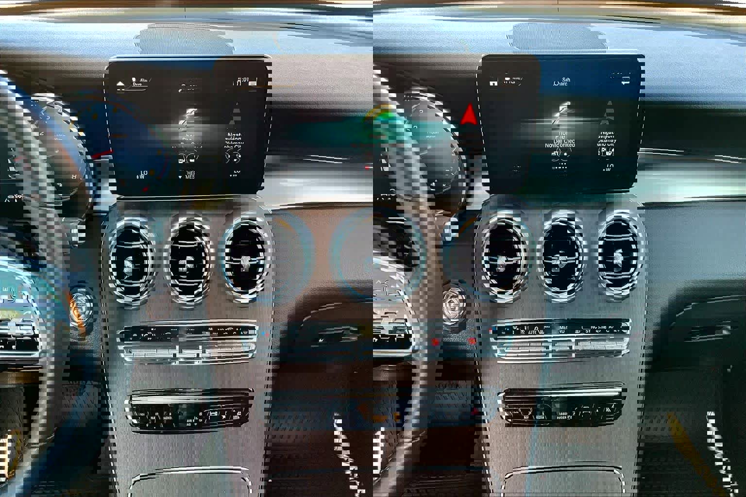 Used 2020 Mercedes-Benz GLC 300 image 7