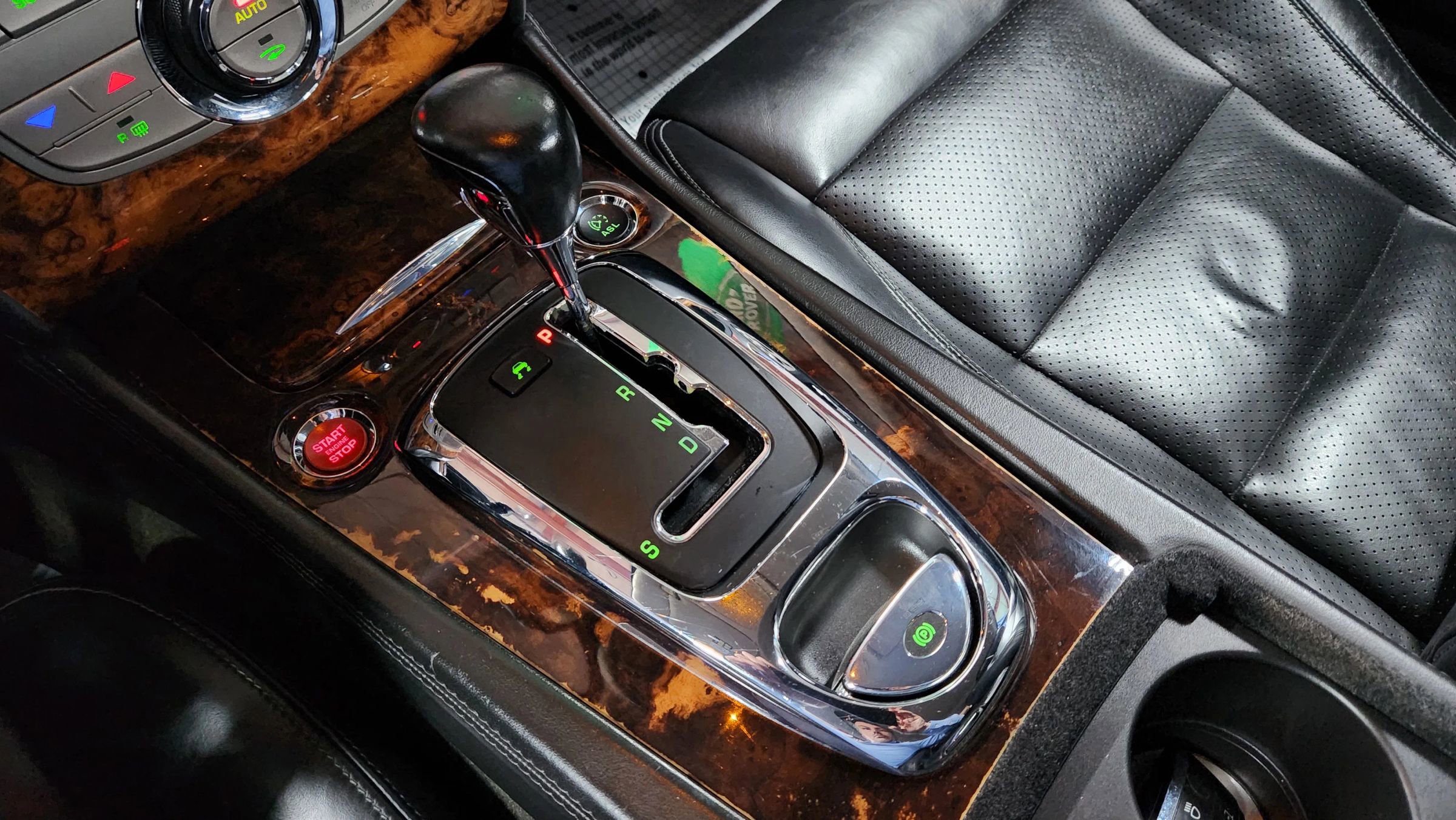 Used 2008 Jaguar XK Coupe image 40