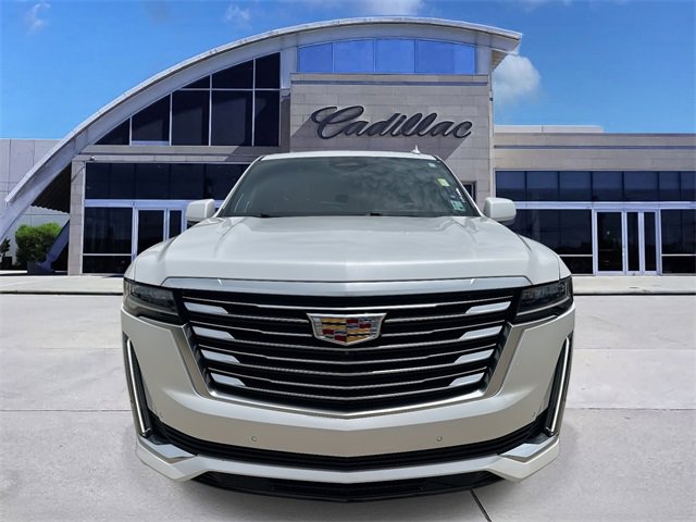 Used 2024 Cadillac Escalade Premium Luxury Platinum w/ Heavy-Duty Trailer Package image 2