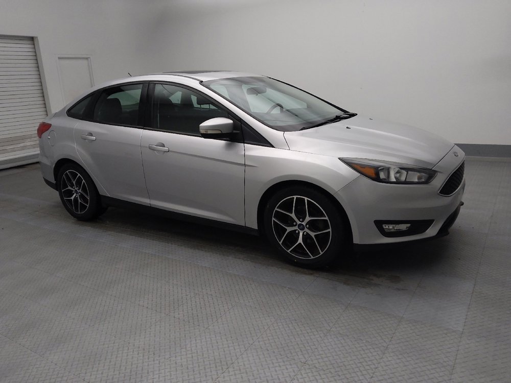 Used 2018 Ford Focus SEL w/ Cold Weather Package image 11
