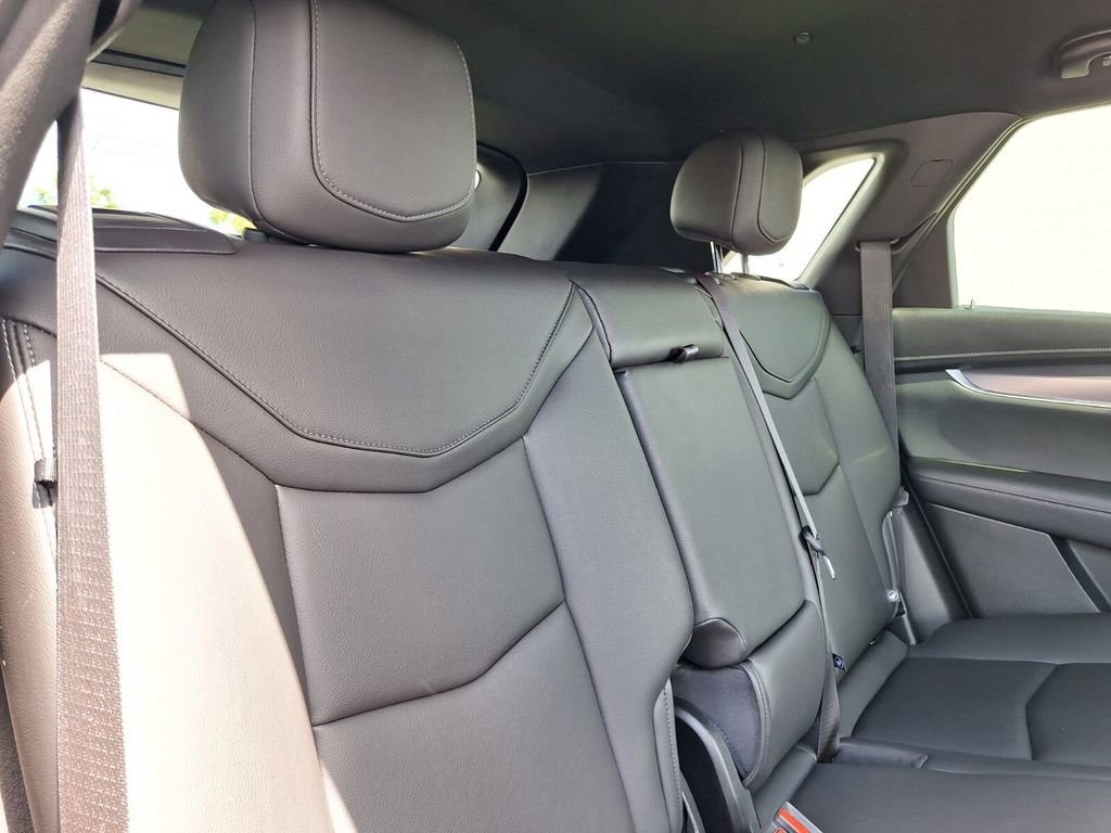 Certified 2024 Cadillac XT5 Luxury FWD image 27