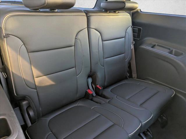 Used 2023 GMC Acadia Denali w/ Black Diamond Edition image 20