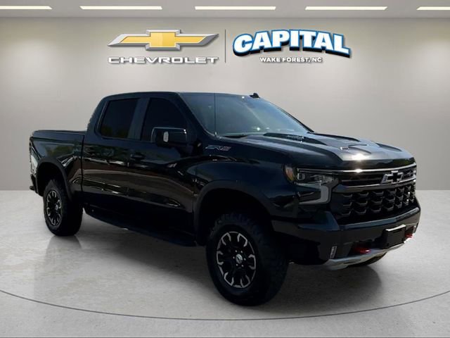 Used 2024 Chevrolet Silverado 1500 ZR2 w/ Technology Package image 9