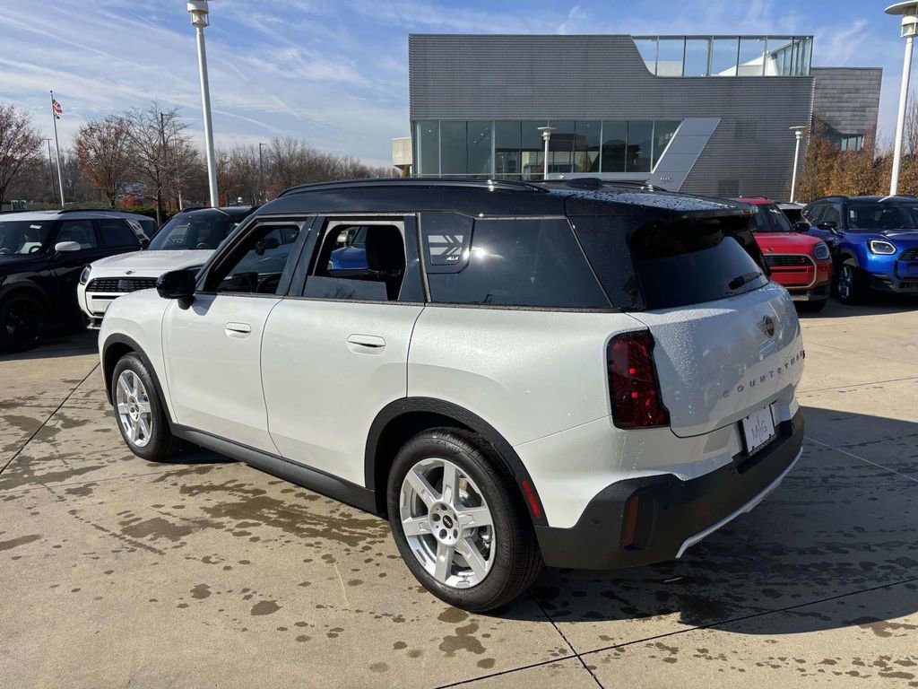 New 2026 MINI Cooper Countryman S w/ Comfort Package Max image 5