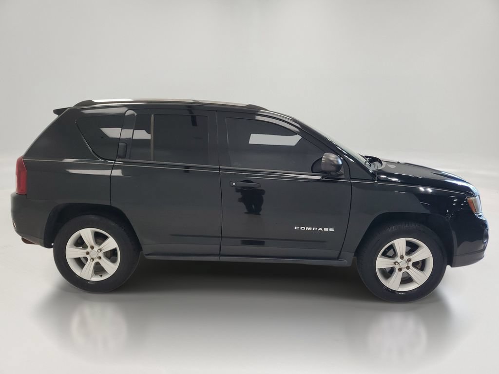 Used 2014 Jeep Compass Sport FWD image 3