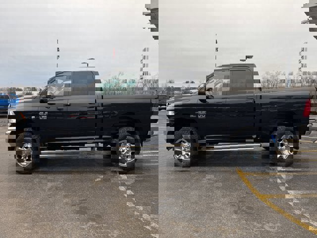 Used 2018 RAM 2500 Tradesman w/ Chrome Appearance Group image 2