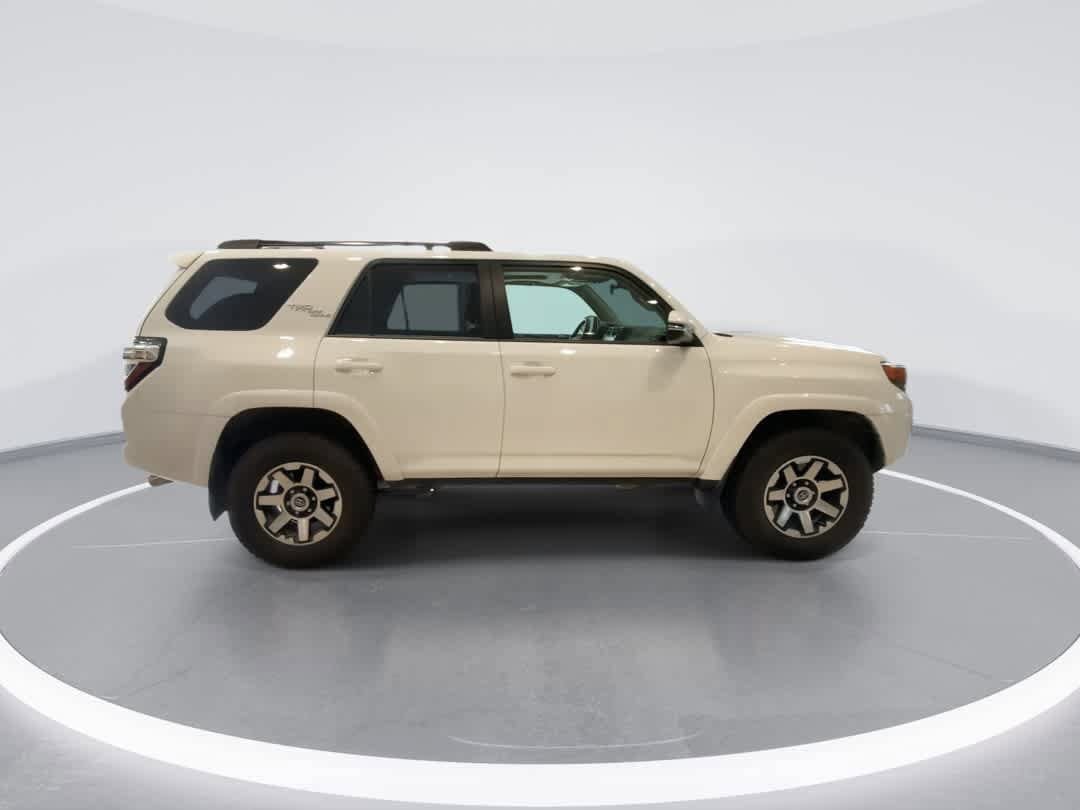 Certified 2021 Toyota 4Runner TRD Off-Road Premium w/ Moonroof Package AWD/4WD image 9