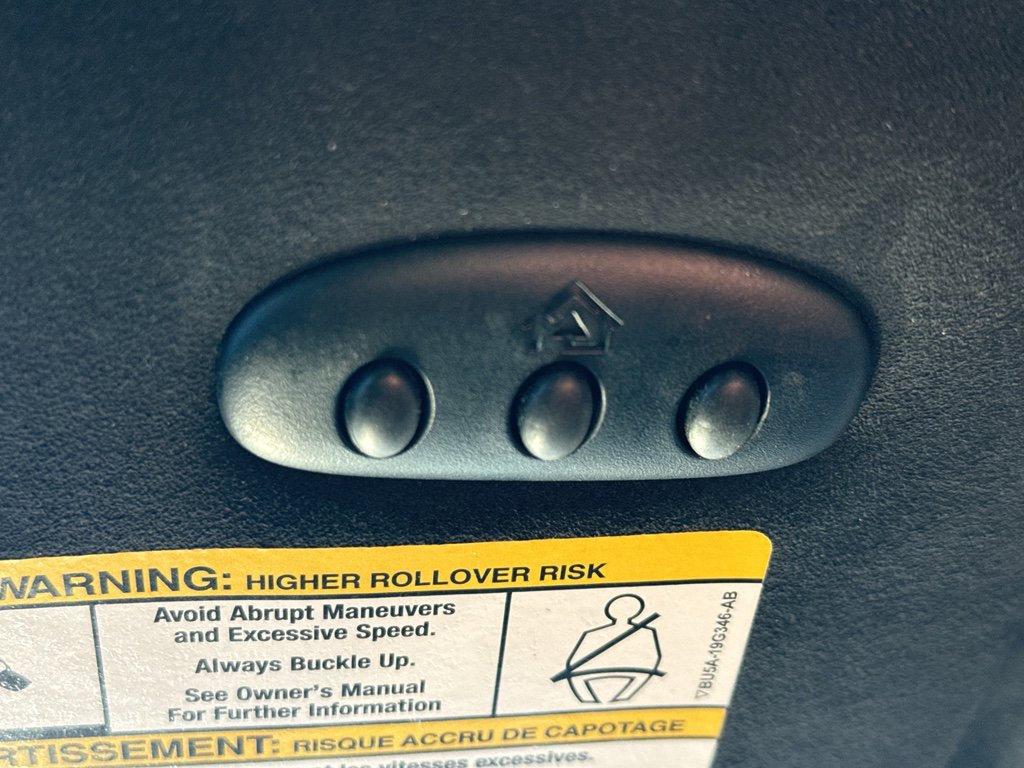 Used 2018 Lincoln MKC Black Label w/ Lincoln MKC Climate Package image 15