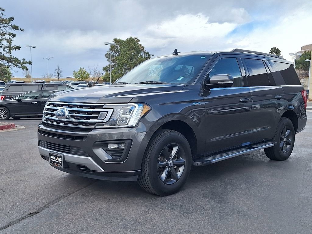 Used 2018 Ford Expedition XLT w/ Equipment Group 202A AWD/4WD image 7