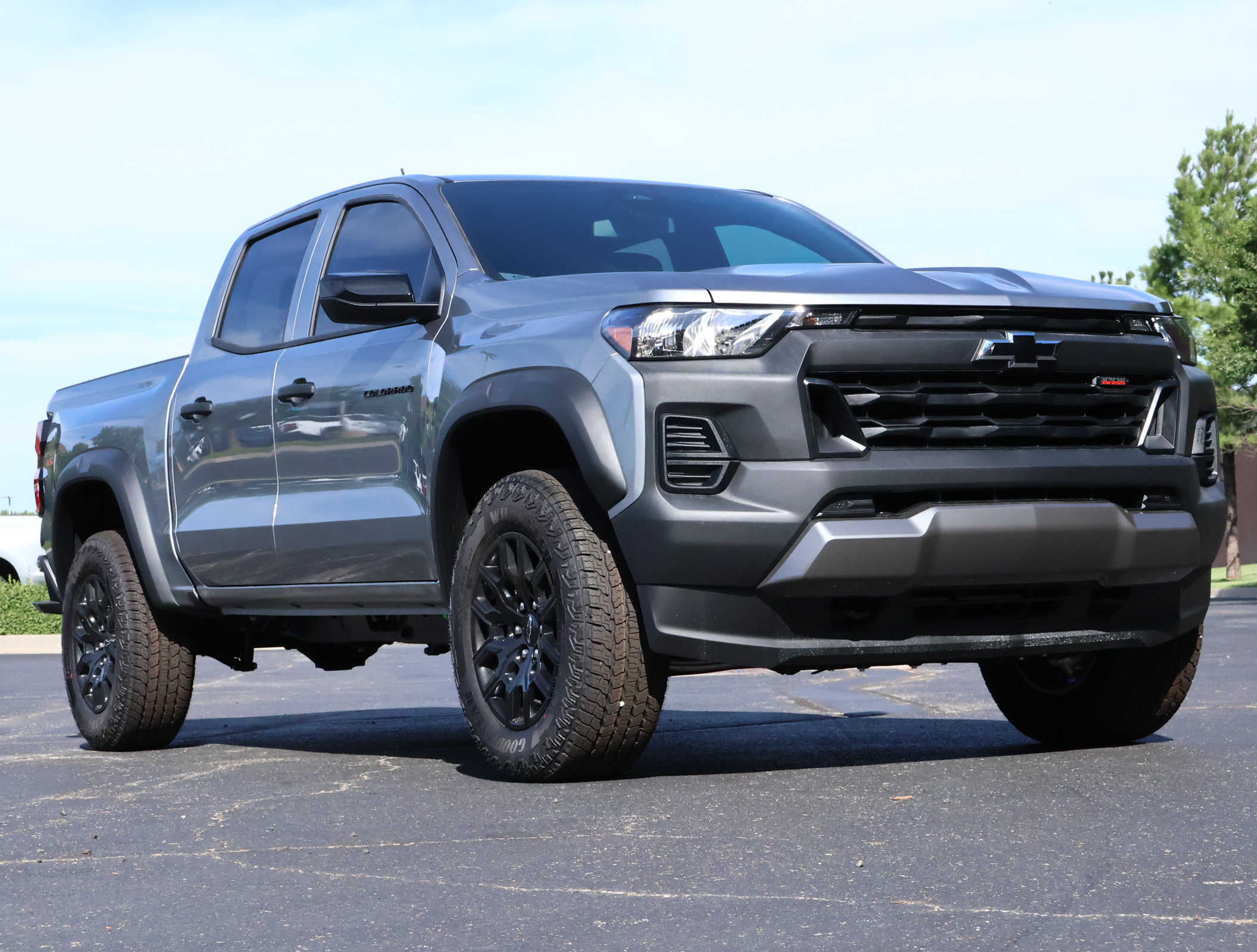 New 2026 Chevrolet Colorado Trail Boss AWD/4WD image 1