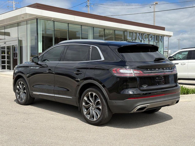 Certified 2022 Lincoln Nautilus Reserve AWD/4WD image 8