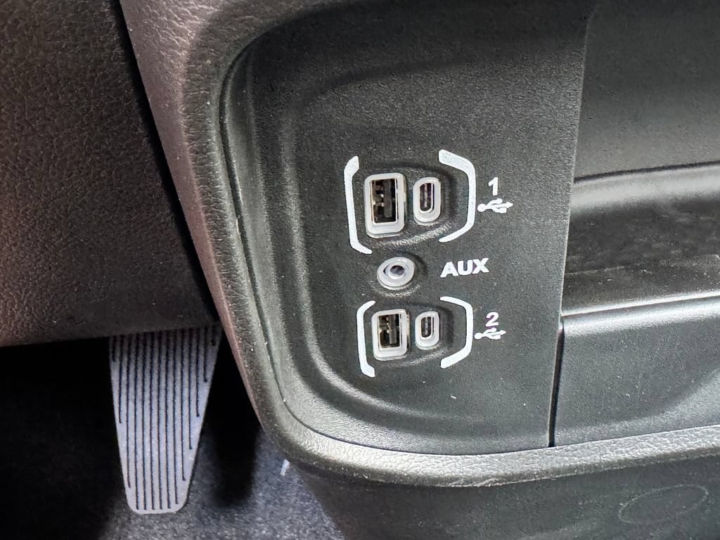 New 2026 RAM 3500 Tradesman AWD/4WD image 20