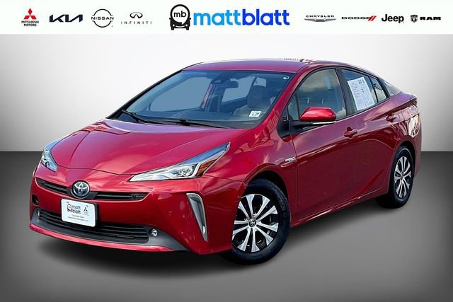 Used 2022 Toyota Prius LE