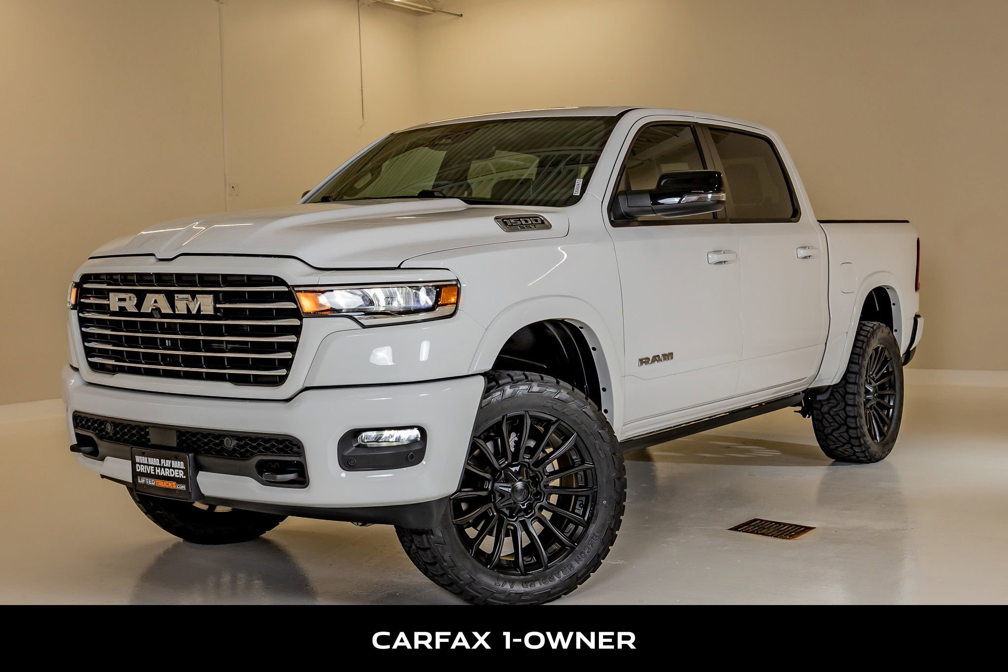 Used 2025 RAM 1500 Laramie w/ Laramie Southwest Edition AWD/4WD image 5