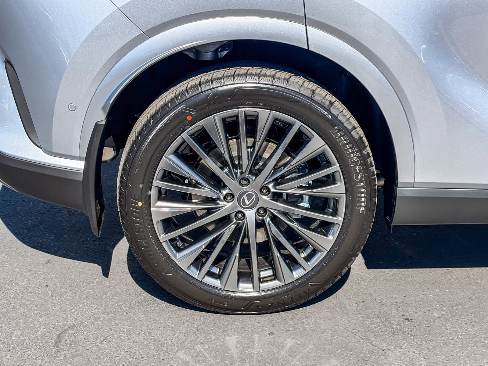 New 2026 Lexus RX 450h Luxury image 10