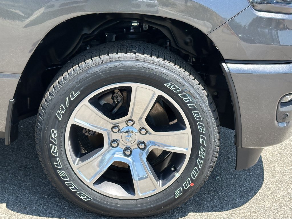 New 2026 RAM 1500 Express RWD image 9